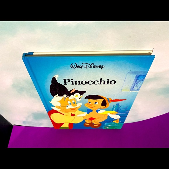 WALT DISNEY PINOCCHIO VINTAGE 1986 COLLECTABLE HARDCOVER BOOK GALLERY BOOKS 95p. - Picture 12 of 16